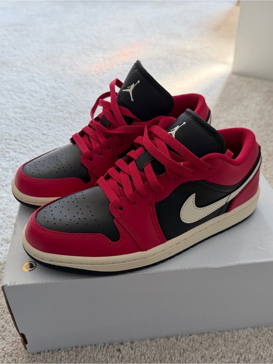 Jordan Shoes - NWT Women’s Air Jordan 1 Low Size 6.5